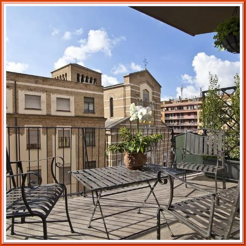 V Wanchai 호텔 이미지