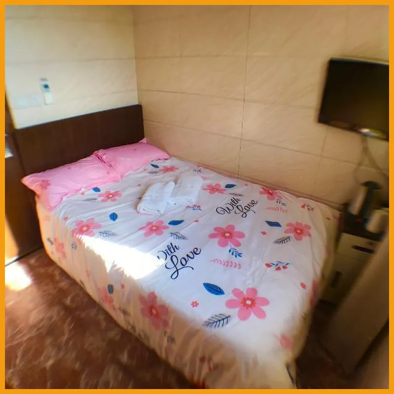 1#8min walk to Kowloon Station 5min Austin Station 호텔 내부 이미지