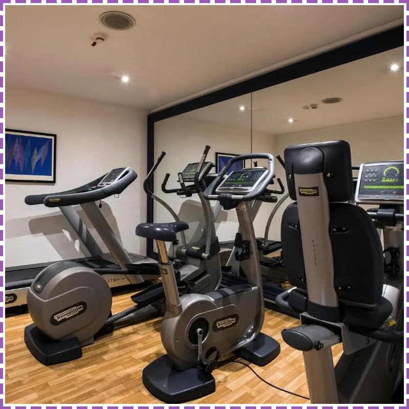 FlyOn Hotel & Conference Center hotel facilities