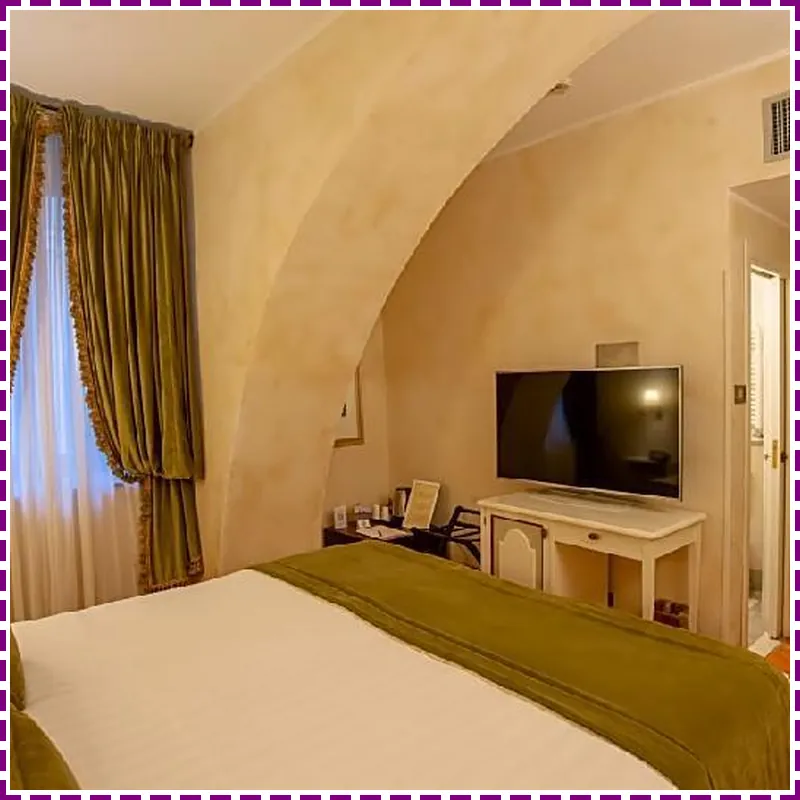 Donna Camilla Savelli hotel room