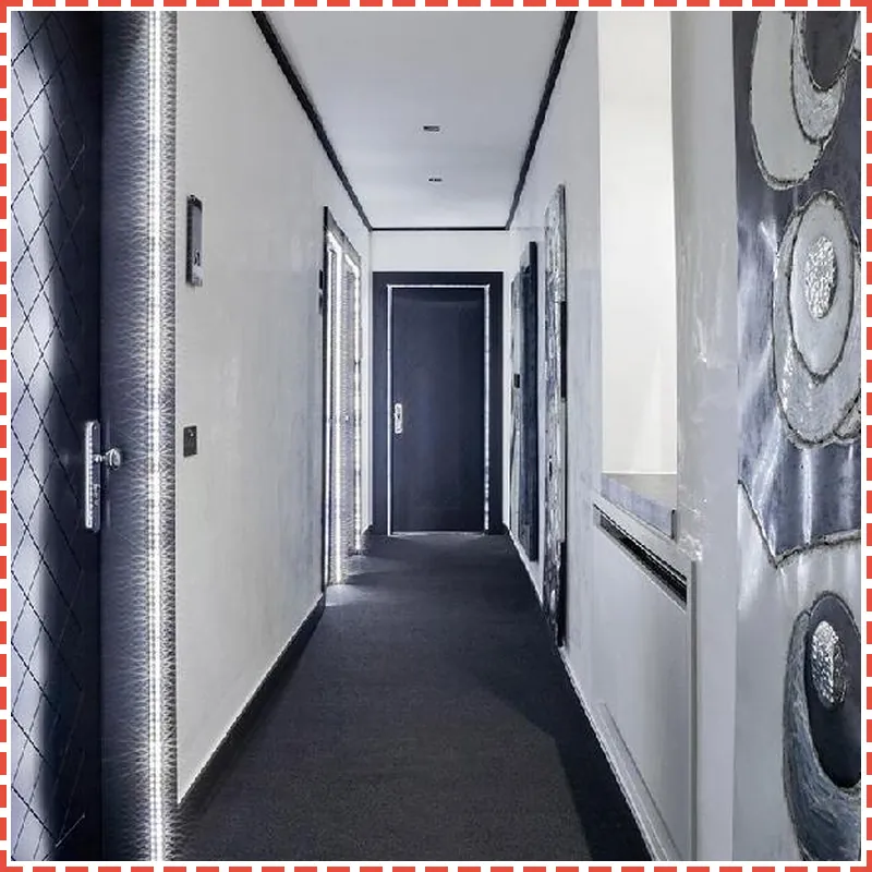 LHP Hotel Napoleon hotel view