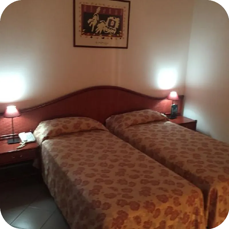 Hotel Green Park Bologna hotel room