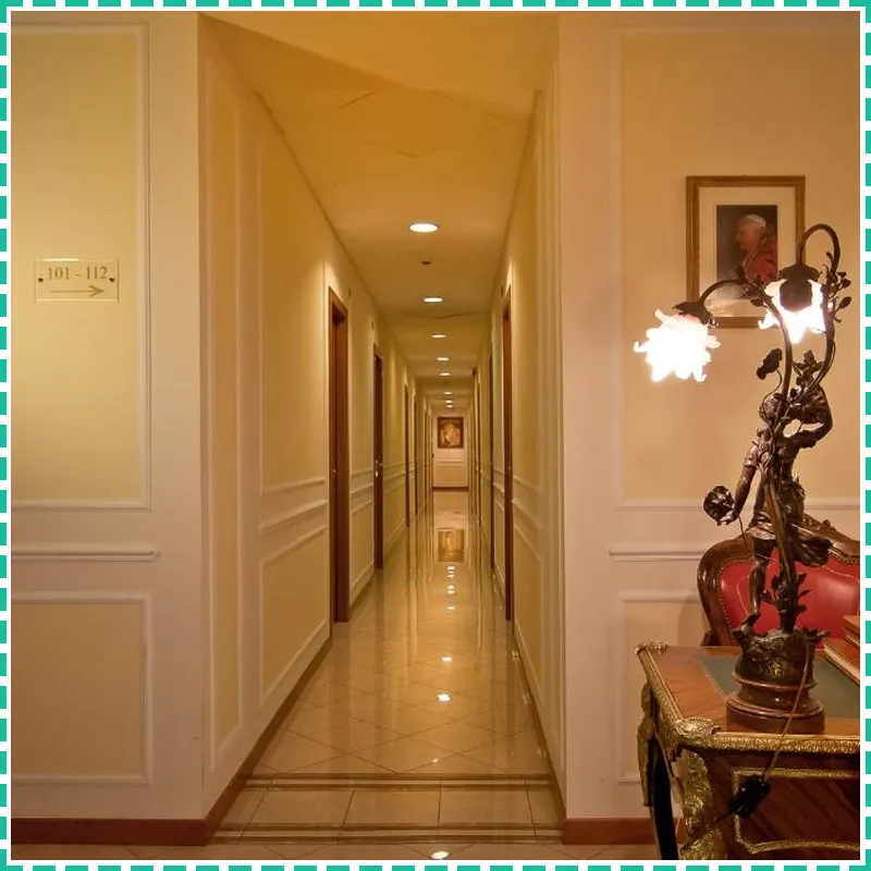 Residenza Paolo VI hotel view