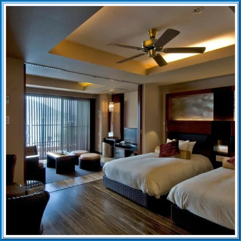 THE KUKUNA hotel room