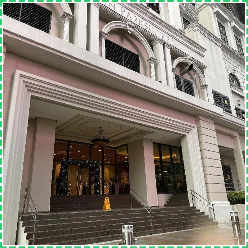 Opulent, Urban 1br Luxury Suite at Uptown BGC hotel view