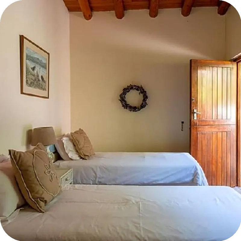 Robberg Beach Lodge - Lion Roars Hotels & Lodges hotel room