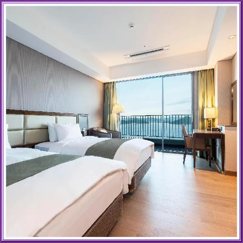 Stanford Hotel and Resort Tongyeong hotel room