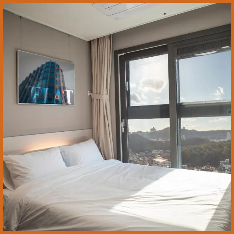 Y COLLECTION by UH FLAT OSIRIA hotel room