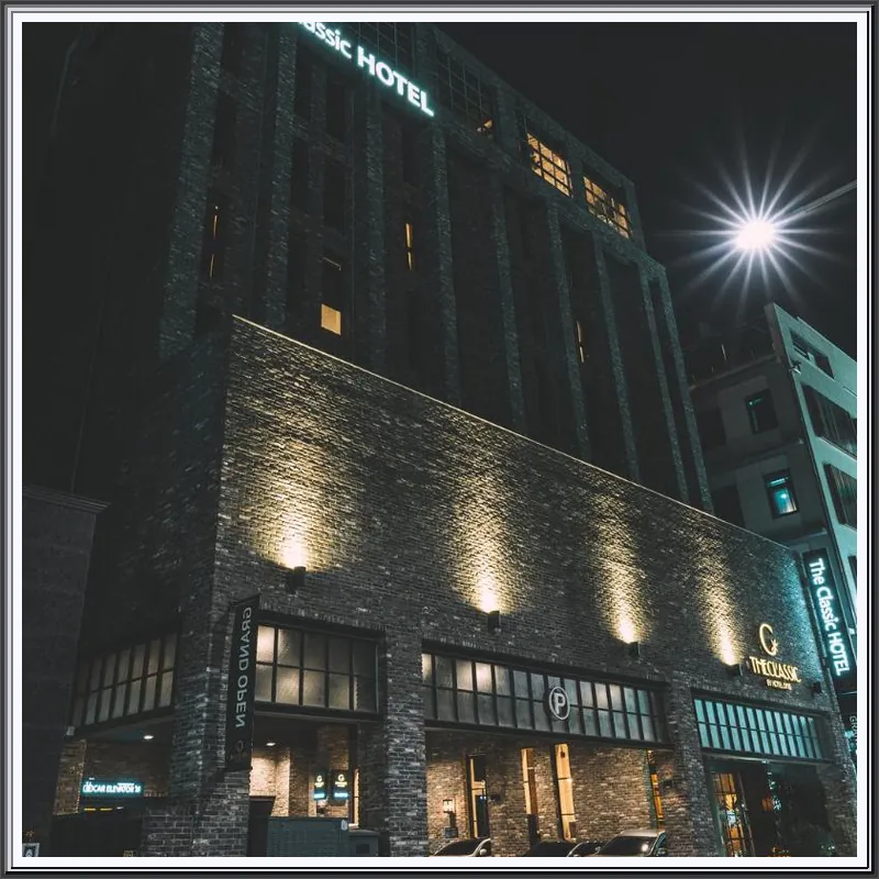 The Classic by Hotelone hotel view