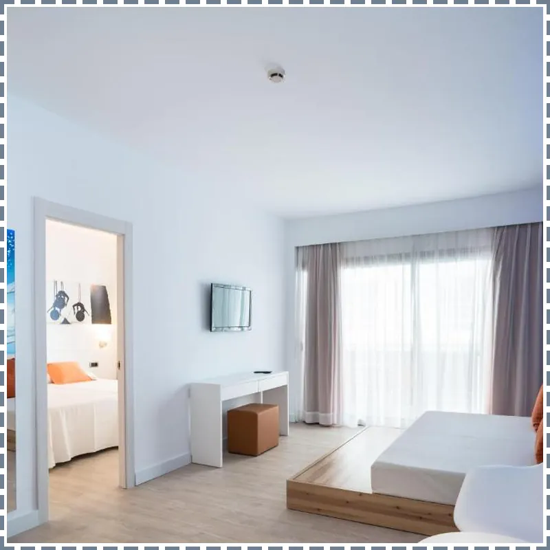 THB Ocean Beach hotel room