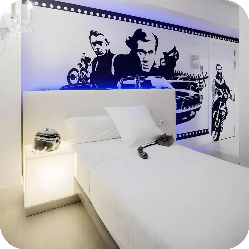 Dormirdcine hotel room