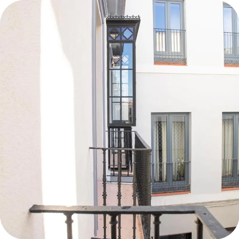 nQn Aparts & Suites Sevilla hotel view