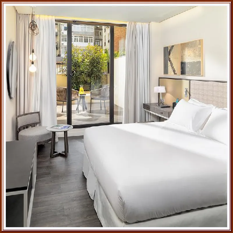 H10 Art Gallery Hotel hotel room