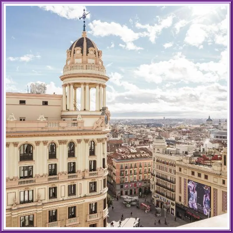 Smartrental Collection Gran Via Centric hotel view