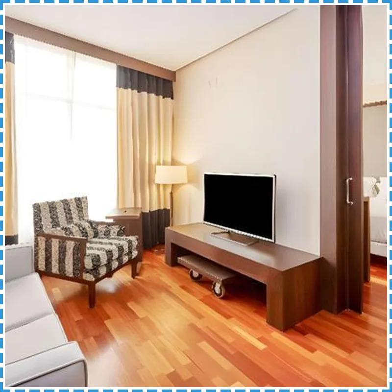 NH Sevilla Plaza de Armas hotel room