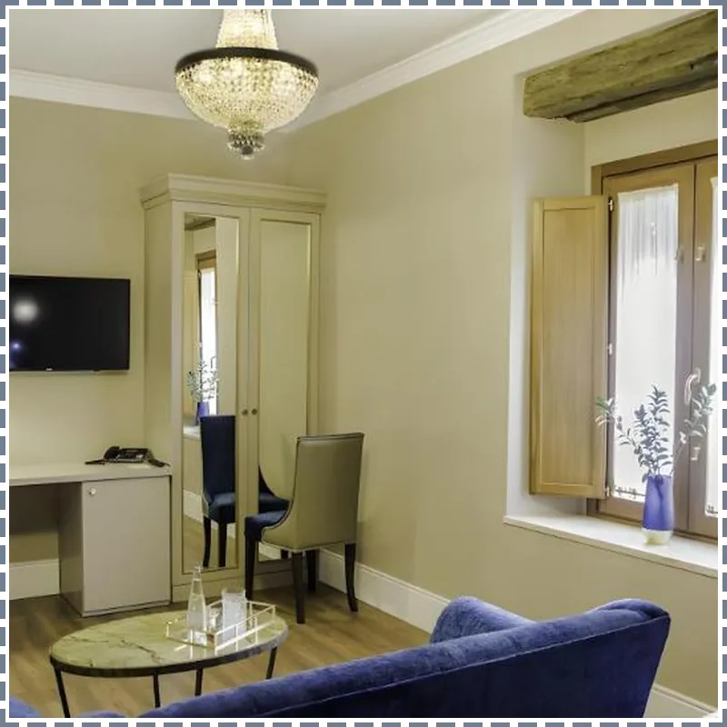 Halo Boutique Hotel hotel room