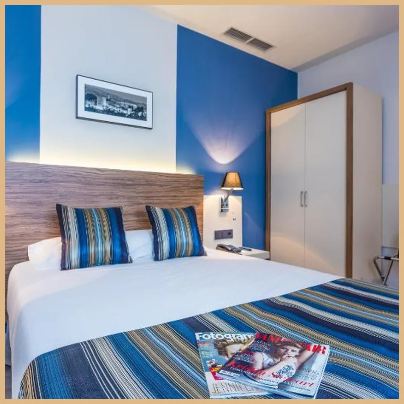 Urban Dream Granada Hotel hotel room