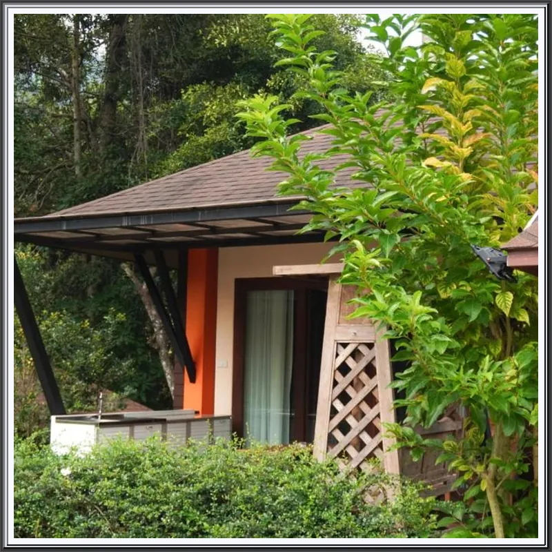 Cascade Tara hotel view