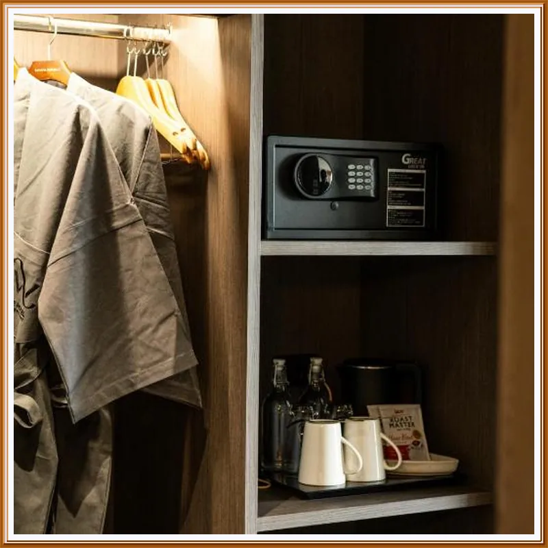 WE HOTEL RIVERFRONT hotel facilities