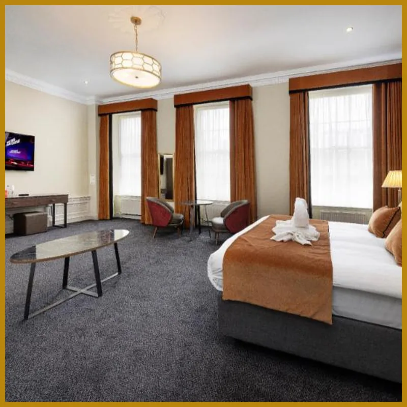 New Town Hotel hotel room