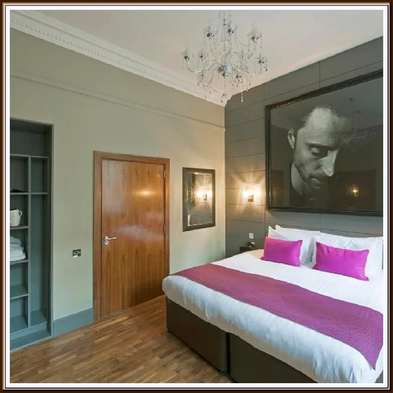 Angels Share Hotel hotel room