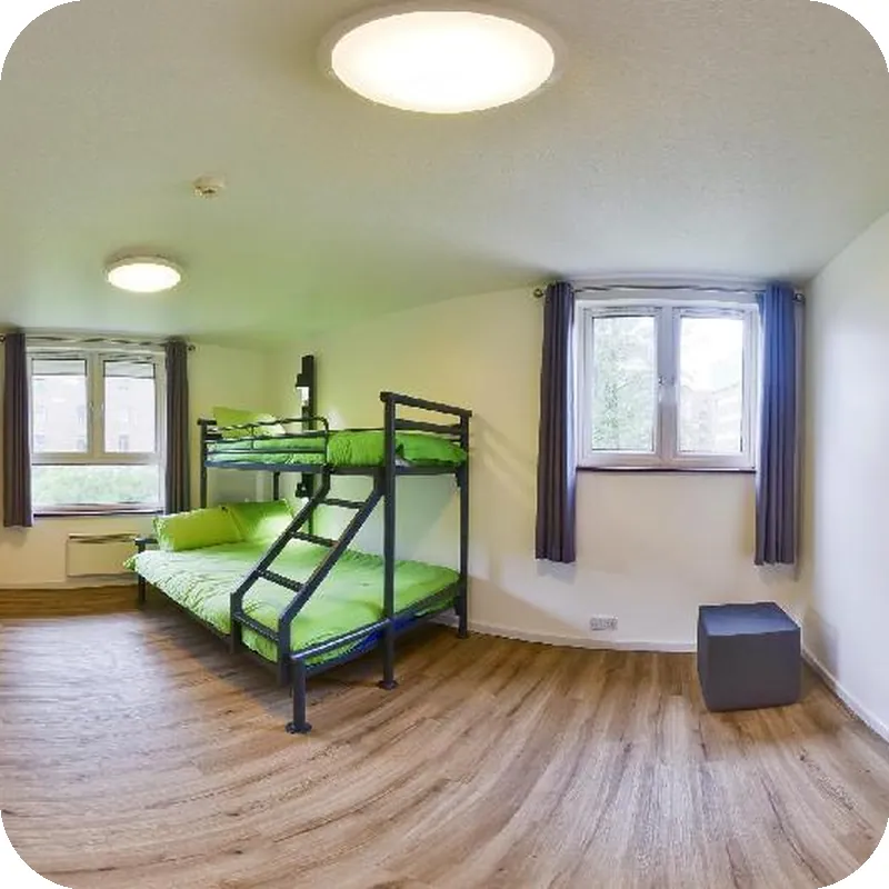 YHA Liverpool Albert Dock hotel room