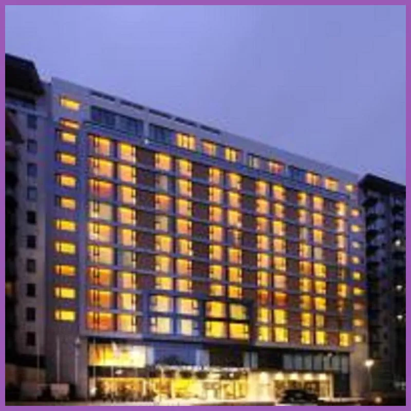 Pestana Chelsea Bridge Hotel & SPA hotel view