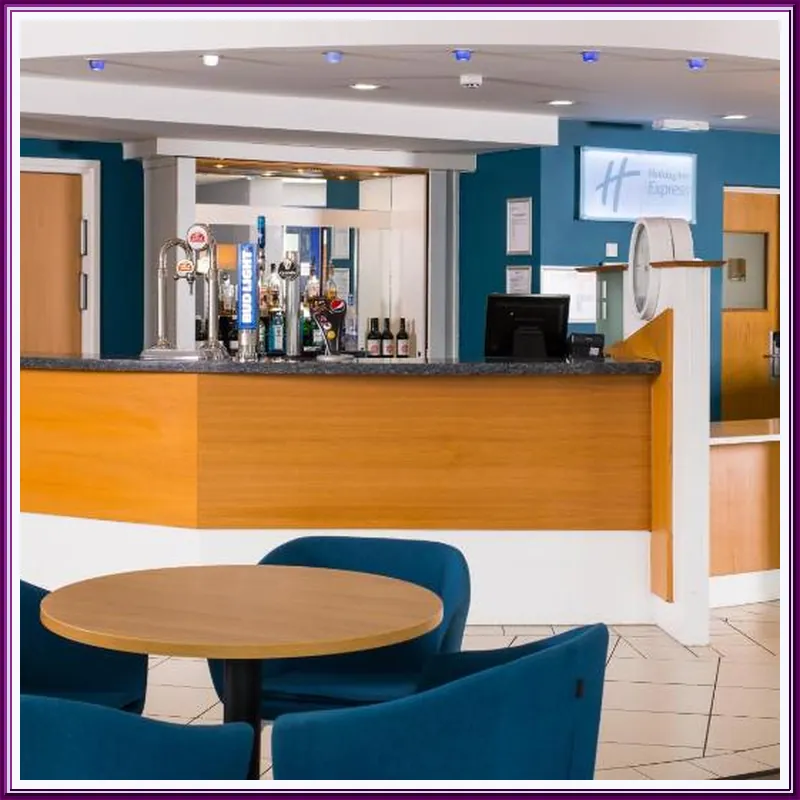 Holiday Inn Express Manchester East By IHG hotel facilities