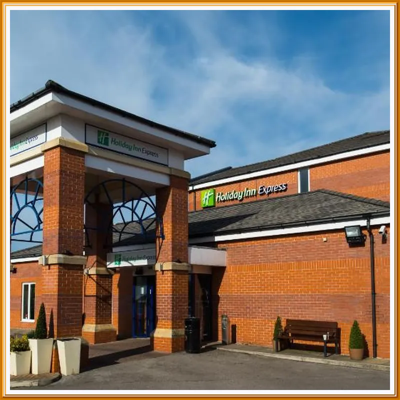 Holiday Inn Express Manchester East By IHG hotel view