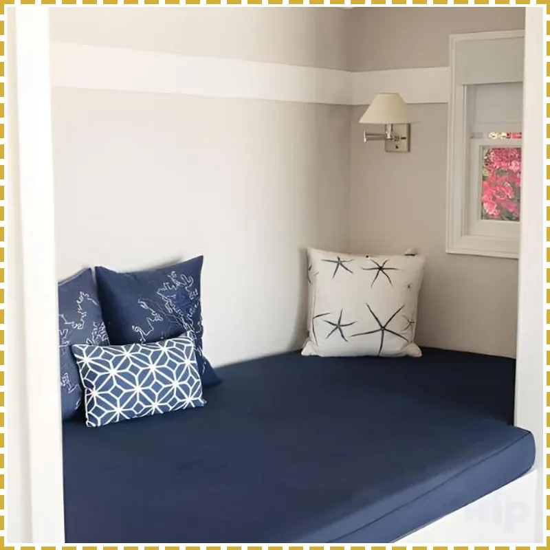 Casa Madrona Hotel and Spa hotel room