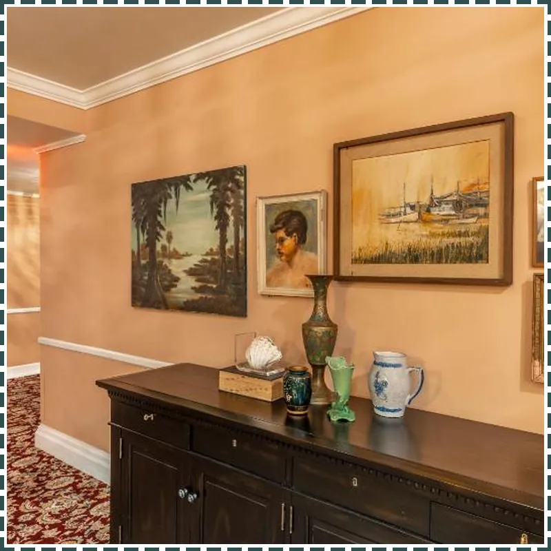 The Pontchartrain Hotel hotel view