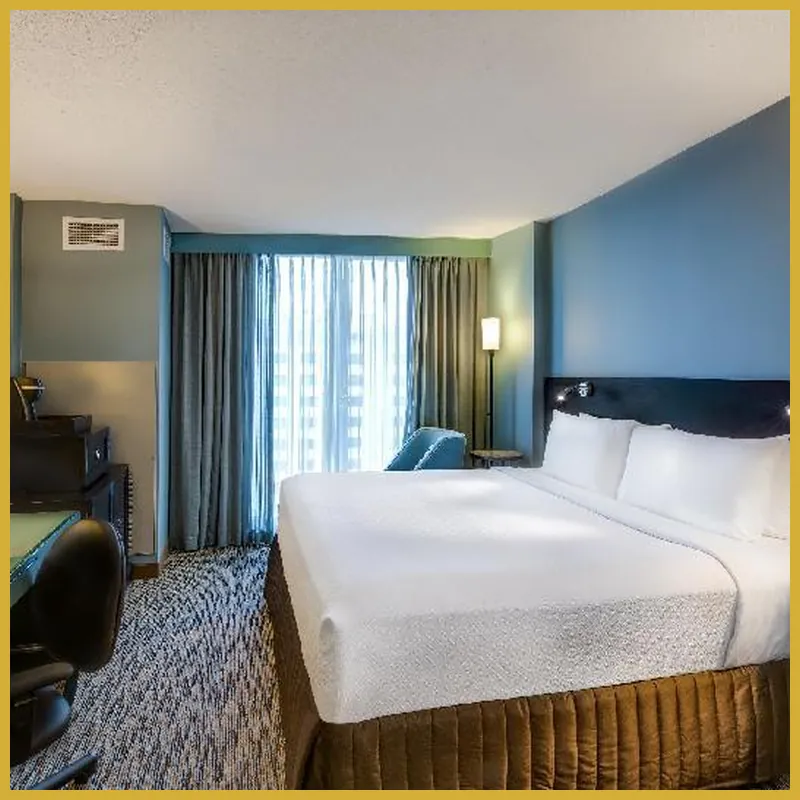 Crowne Plaza Chicago O'Hare Hotel & Conference Center By IHG hotel room
