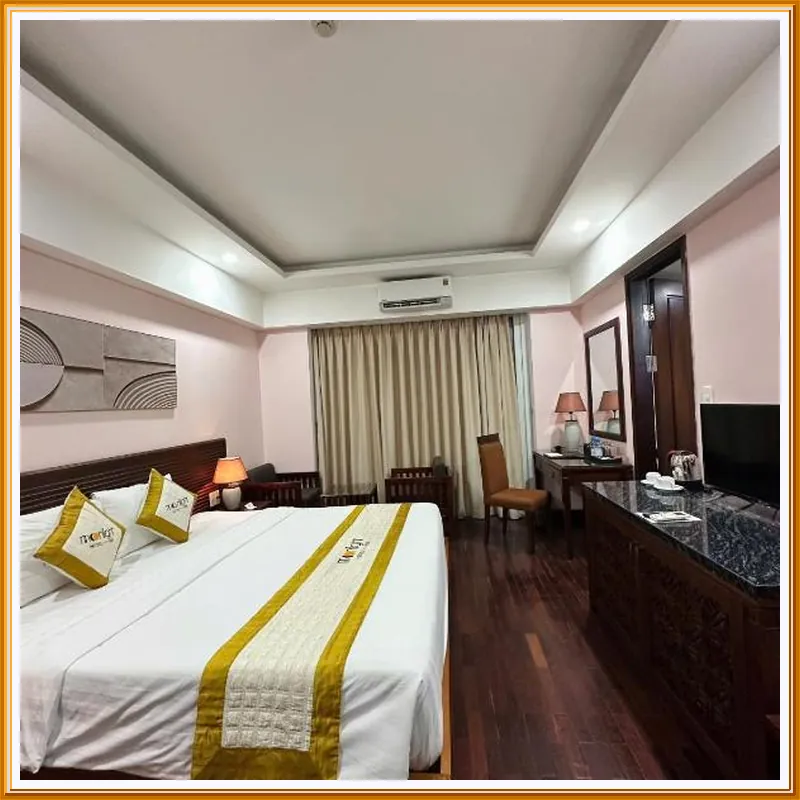 Moonlight Hotel Hue hotel room