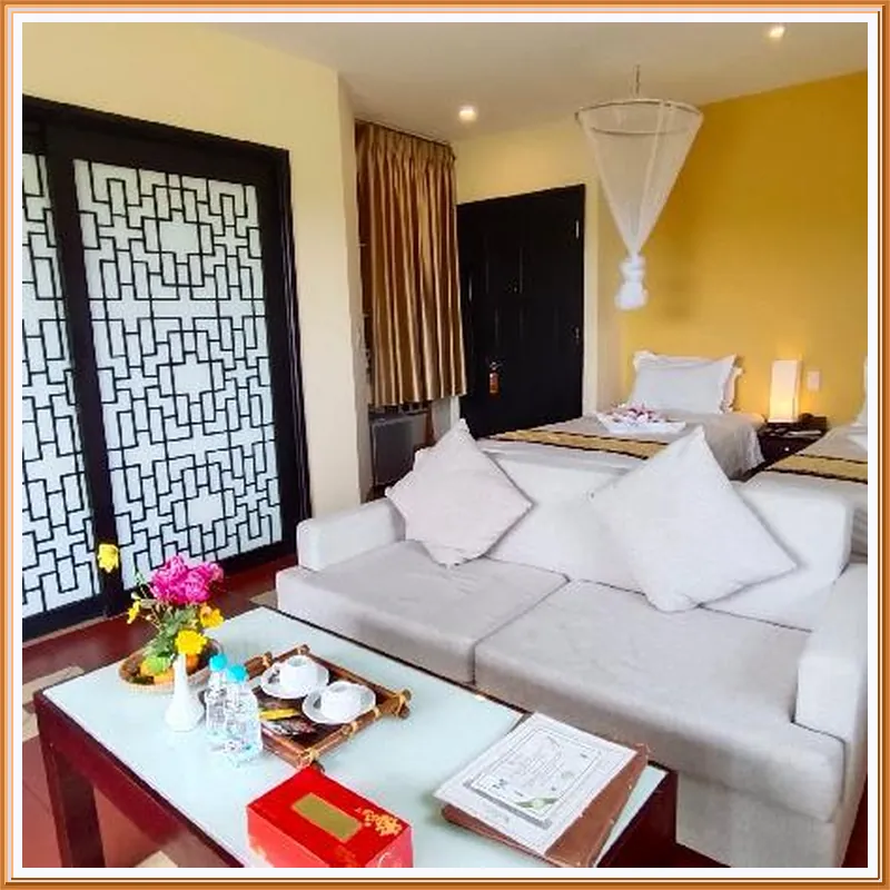 Hue Riverside Boutique Resort & Spa hotel room