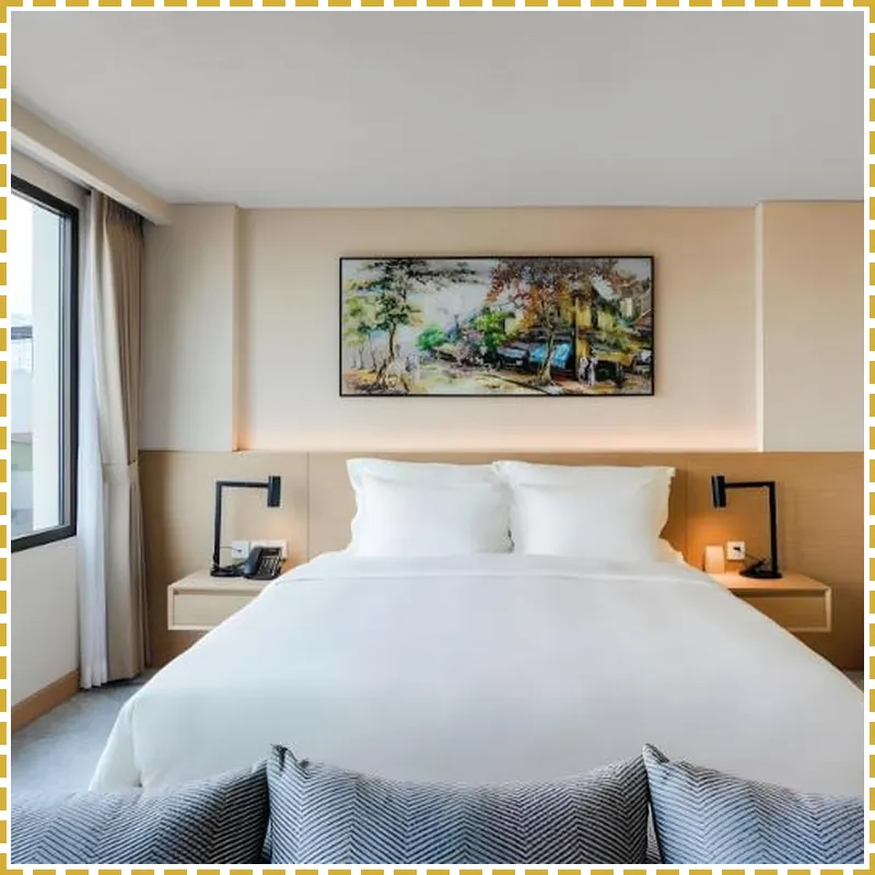 The Five Suites Lilas hotel room