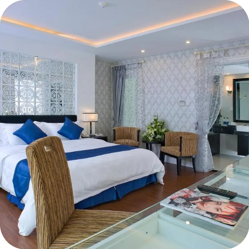 Victor Gallery Hotel & restaurant in Hanoi city hotel room