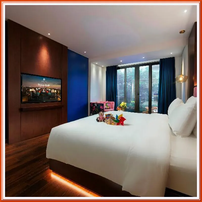 Aurora Central Hotel hotel room