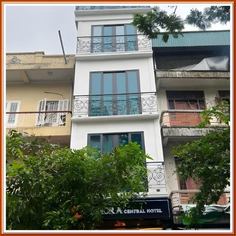 Aurora Central Hotel hotel view