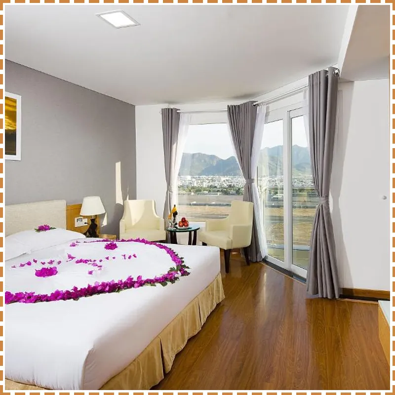 Dendro Gold Hotel hotel room