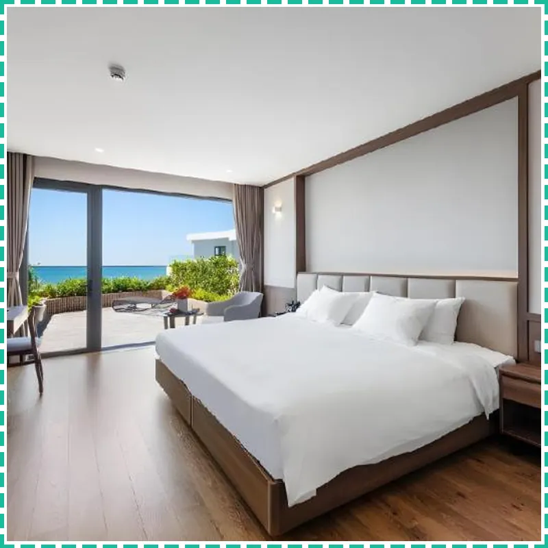 Sunset Beach Resort & Spa hotel room